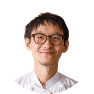 堀氏